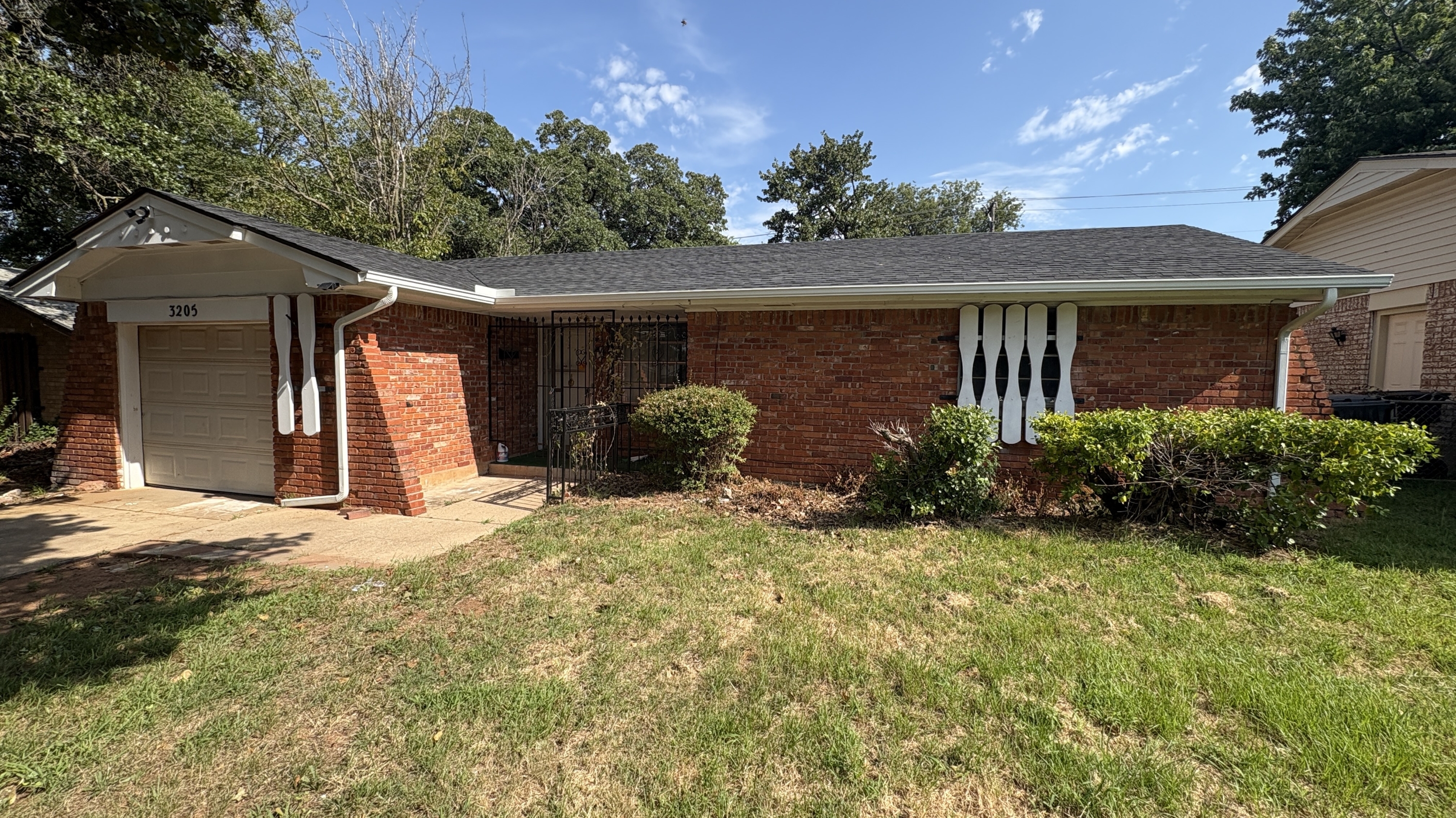 3205 Southeast 51st Street