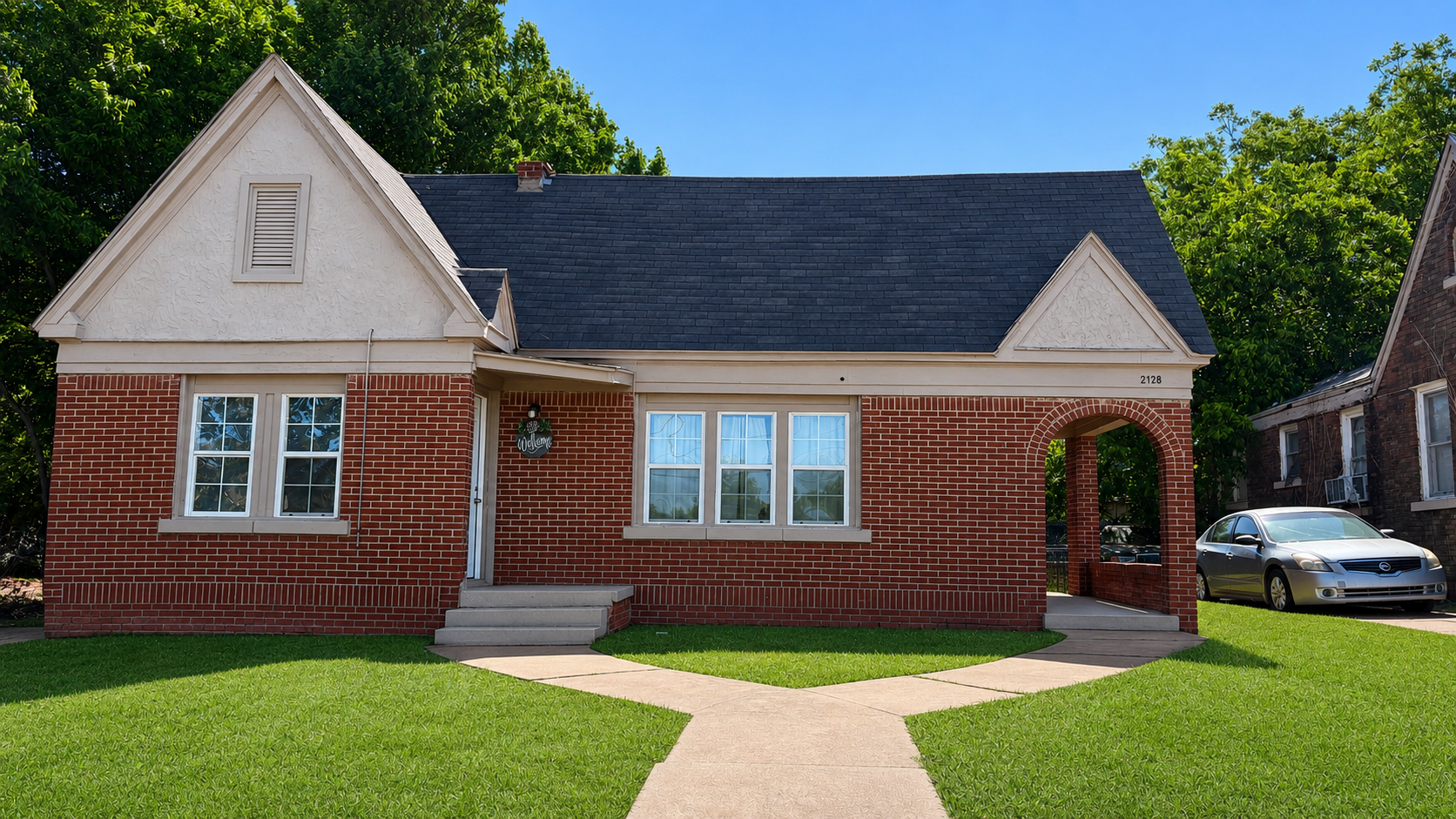Property main image