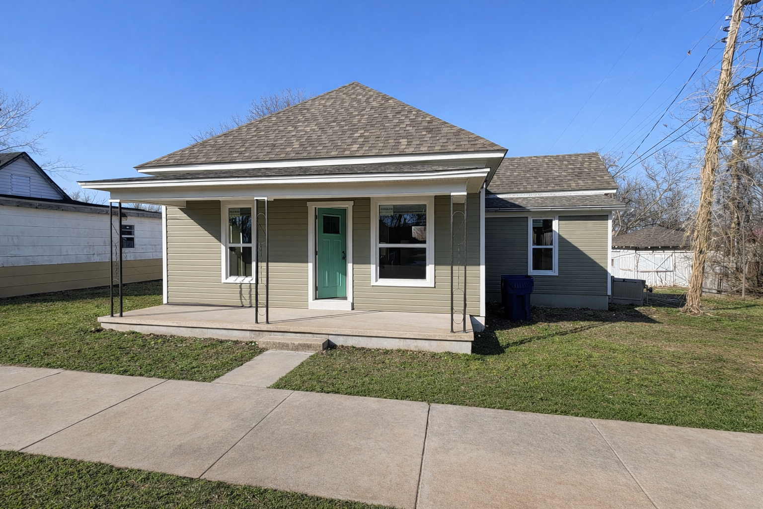 215 South Maple Street