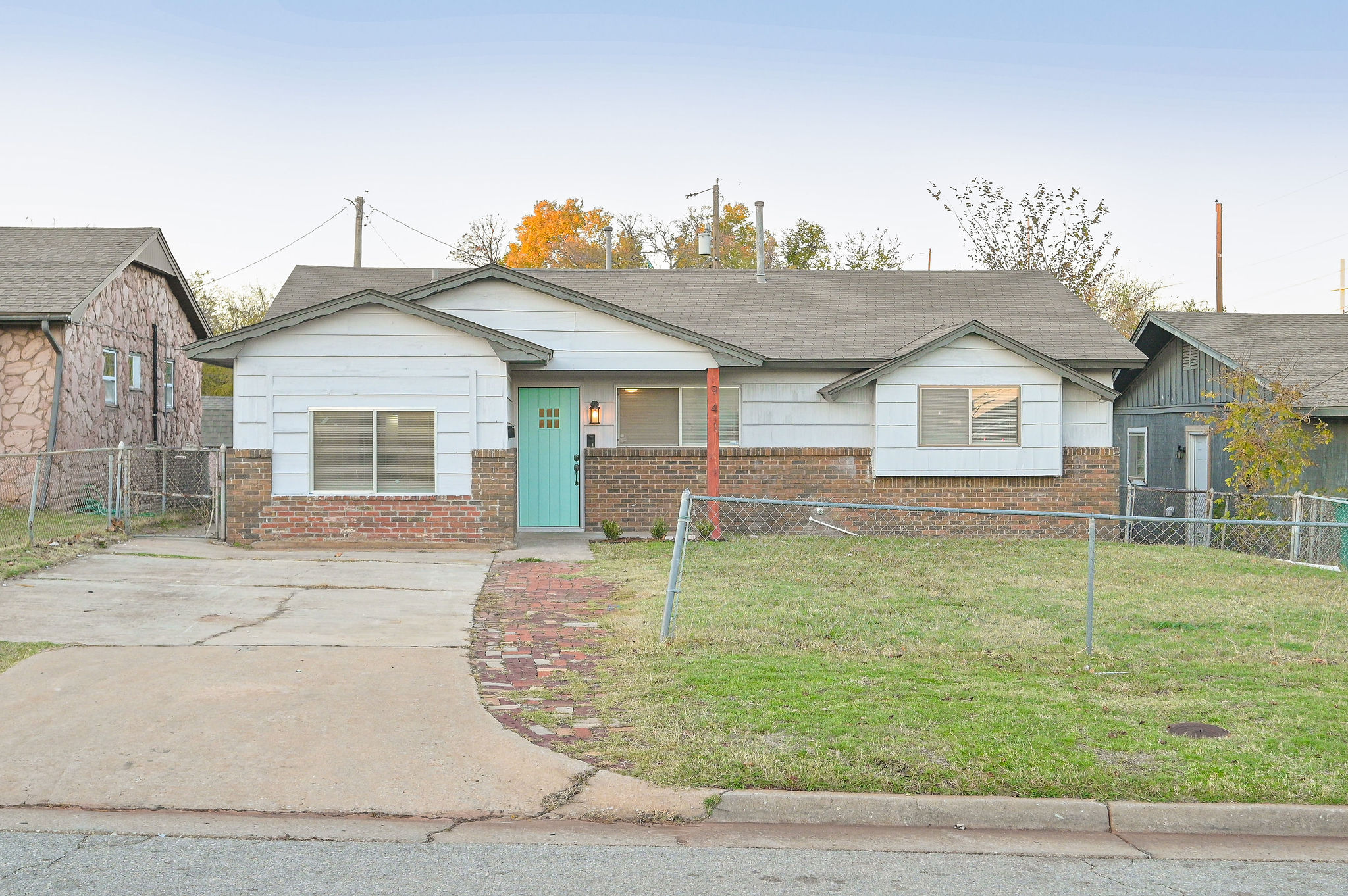 941 Northeast 28th Street